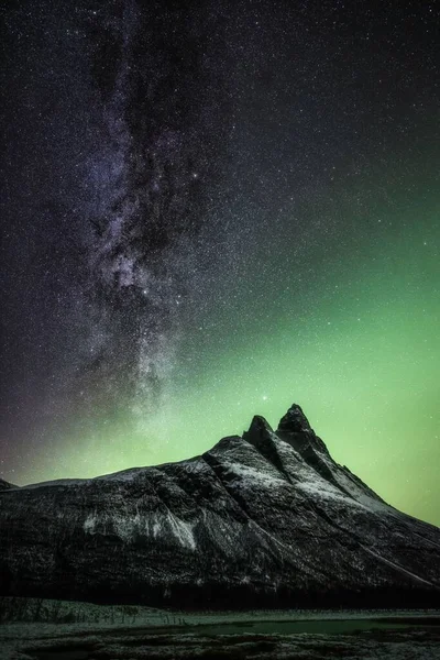 挪威特罗姆斯的北极光 Aurora Borealis 景象令人惊叹 — 图库照片