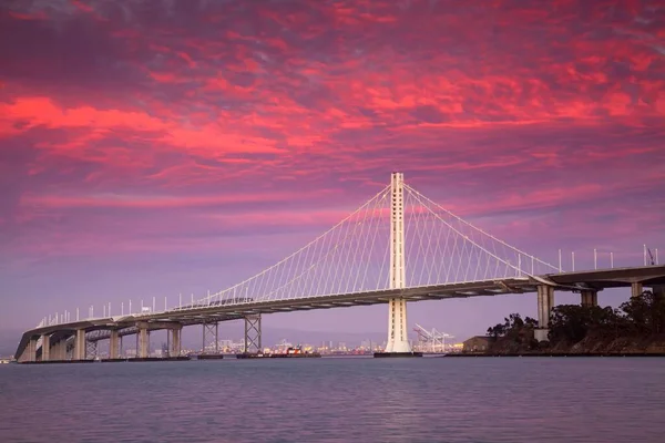 San Francisco Oakland Bay Bridge Purple Shaded Sunset Sky — Stock Photo, Image