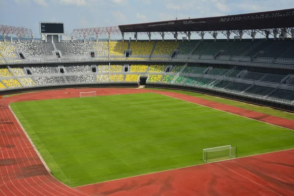 Estádio Futebol Com Pista Campo Sem Pessoas — Fotografia de Stock