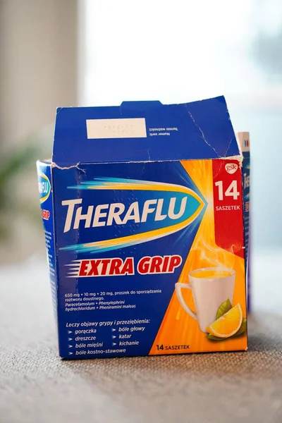 Theraflu Extra Grip Polonês Para Gripe Frio — Fotografia de Stock