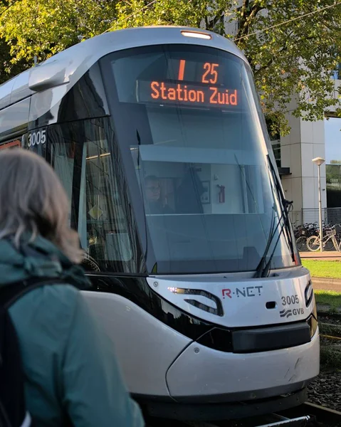Colpo Verticale Tram Sulla Strada Veenendaal Utrecht Paesi Bassi — Foto Stock