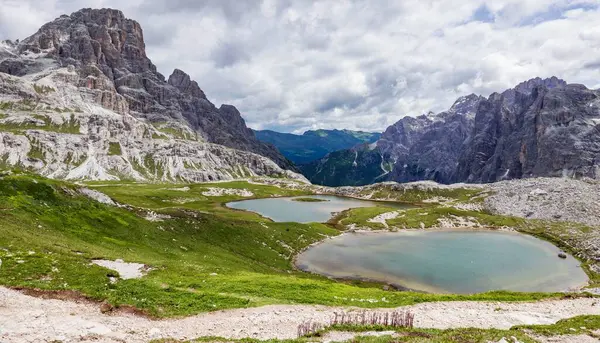 Uma Bela Paisagem Cordilheira Tre Cime Lavaredo Dolomites Itália — Fotografia de Stock