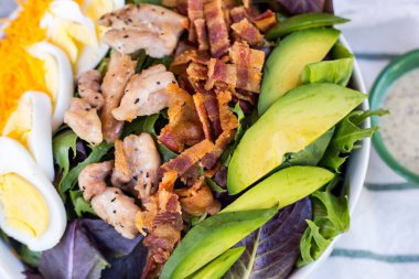 Cobb Salatası 'nın yüksek açılı yakın çekimi