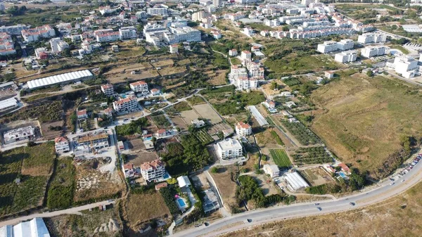 Luftaufnahme Eines Modernen Wohnviertels Einer Stadt Und Grünen Pflanzen — Stockfoto