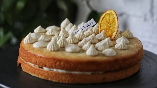 砂糖とグルテンフリーレモンケーキのクローズアップショット — ストック写真