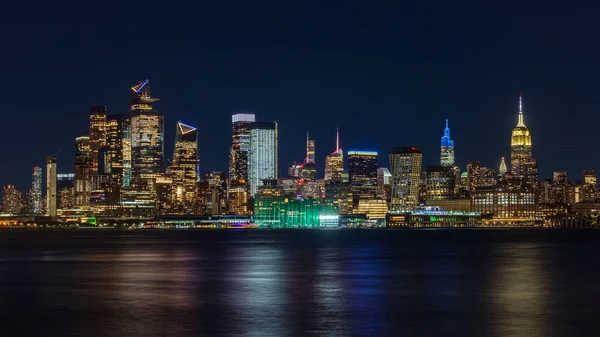 Una Splendida Vista Sullo Skyline Manhattan New York Illuminato Luci — Foto Stock