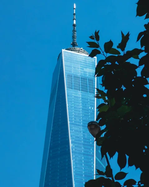 Вертикальный Крупный План Красивого Здания One World Trade Center Nyc — стоковое фото