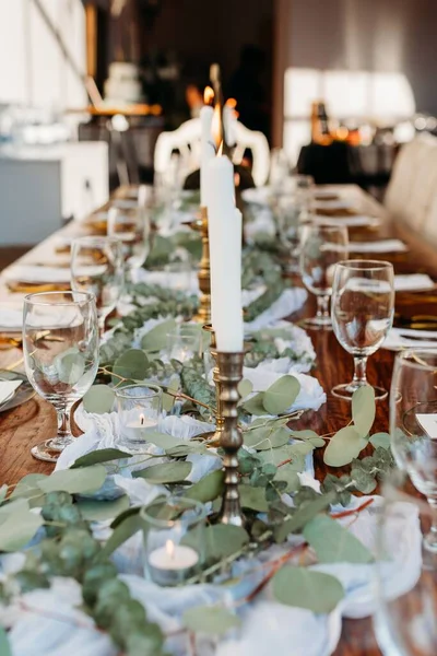 Vertical Closeup Decorated Wedding Table Restaurant — Stock Photo, Image
