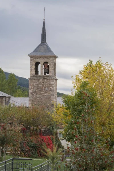 Santa Maria Las Nieves Adındaki Taş Kilise Somosierra Kasabasında Yer — Stok fotoğraf