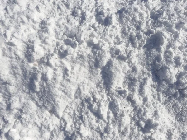 Wysoki Kąt Widzenia Pokrytej Śniegiem Powierzchni Pod Słońcem Tworzy Białe — Zdjęcie stockowe