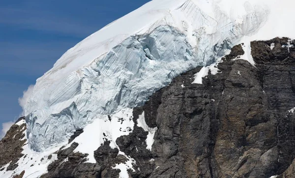 Крупним Планом Товстий Шар Снігу Льодовик Юнгфрауйох Швейцарії — стокове фото