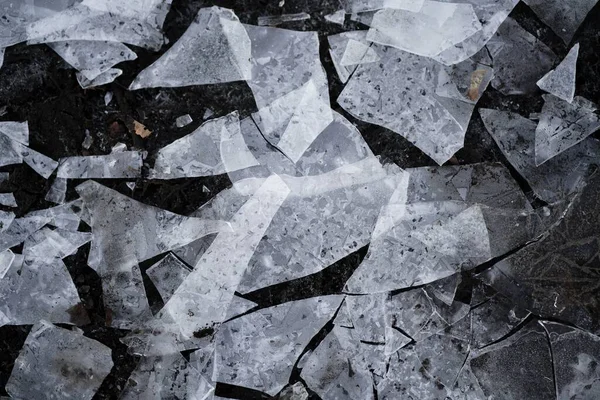 Ένα Κοντινό Πλάνο Από Διάφανα Θραύσματα Πάγου — Φωτογραφία Αρχείου