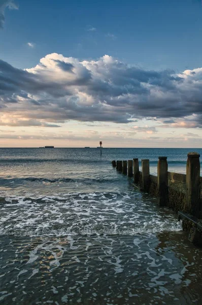 Charmoso Horizonte Sobre Mar Pacífico Pôr Sol Ilha Wight Inglaterra — Fotografia de Stock