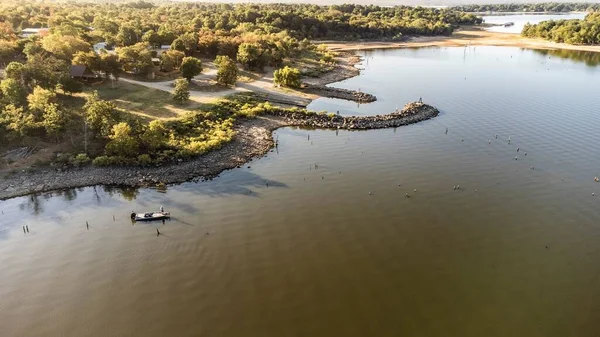 Luftaufnahme Eines Barschfischers Der Auf Dem Eufaula See Oklahoma Einen — Stockfoto