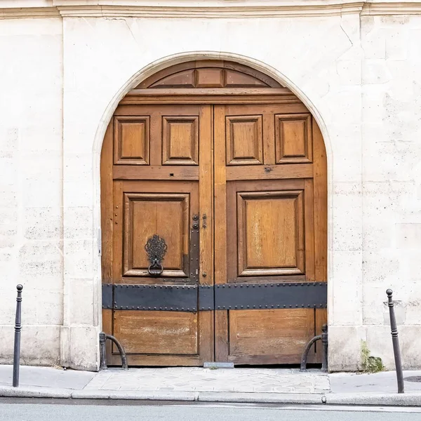 Paryż Stare Drewniane Drzwi Piękna Fasada 11E Dzielnicy — Zdjęcie stockowe