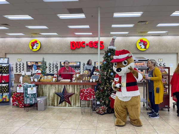 Texas City Usa December 18Th 2022 Bucky Beaver Greeting Customers — Stock Photo, Image