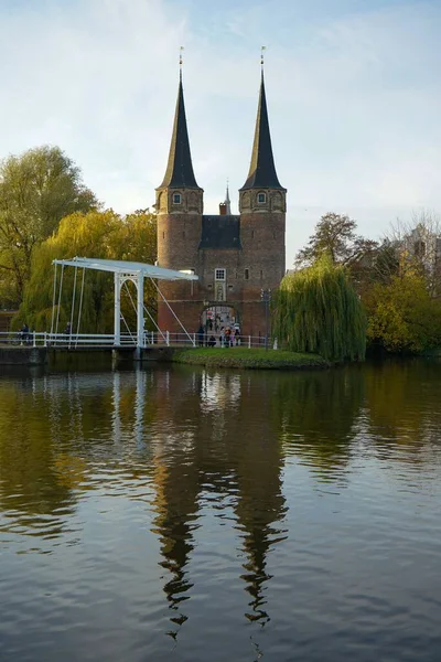 Towers Eastern Gate Oospoort Reflected Principal Canal Delft Netherlands — Stock Photo, Image