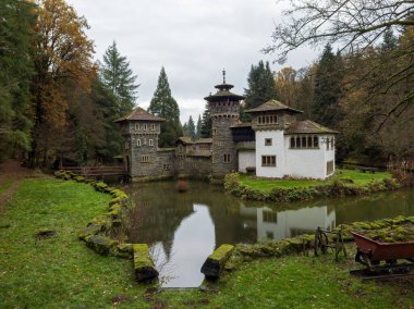 Tuurelbaach Kalesi Lüksemburg 'da saklı mücevher