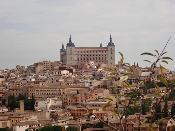 Skyline View Alcazar Castle Houses Toledo Spain — Stock Photo, Image