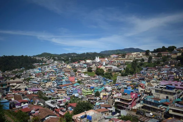 Vista Pacífica Ciudad Coonoor Bajo Cielo Azul India — Foto de Stock