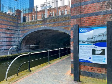 Black Sabbath Köprüsü Birmingham Brindley Binası