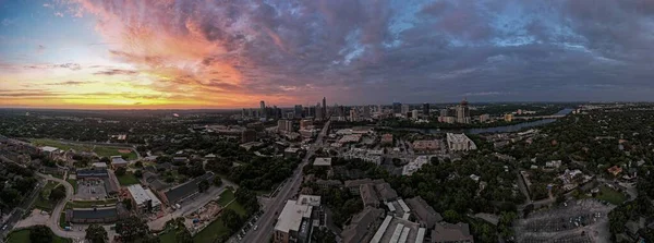 Drone Panoramic Shot Austin Cityscape Cloudy Sky Dusk Texas — Stock Photo, Image