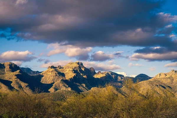 图森附近的圣卡塔琳娜山脉美景 — 图库照片