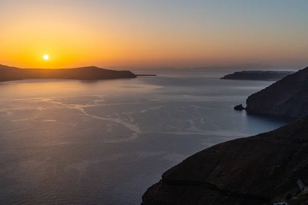 Amazing Landscape Beautiful Sunset Thirasia Island Viewed Santorini Greece — Stock Photo, Image