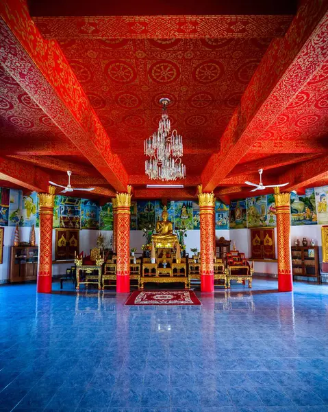 老挝卢安波邦华达丰坡的一幅美丽的内景 — 图库照片