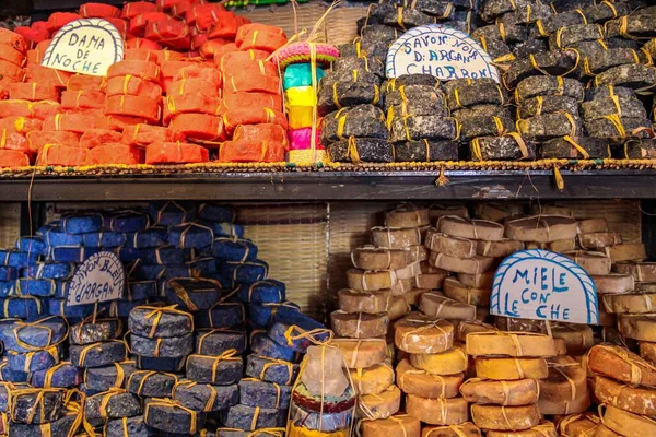 Close Venda Sabonetes Marroquinos Com Vários Tipos Mercado Cidade Chefchaouen — Fotografia de Stock