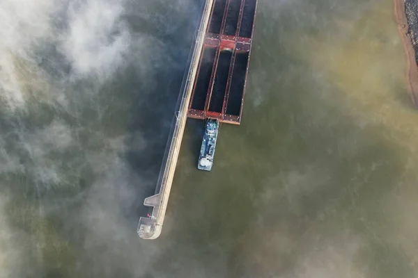 Tiro Aéreo Das Barcaças Rio Ohio Robert Byrd Fechaduras Represa — Fotografia de Stock