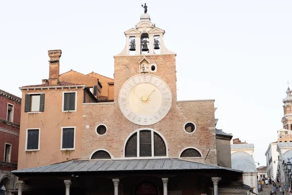 Exterior San Giacomo Rialto Una Iglesia Sestiere San Polo Venecia — Foto de Stock