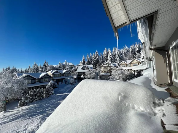 Uma Foto Cênica Casas Cobertas Neve Pela Manhã Vancouver Canadá — Fotografia de Stock