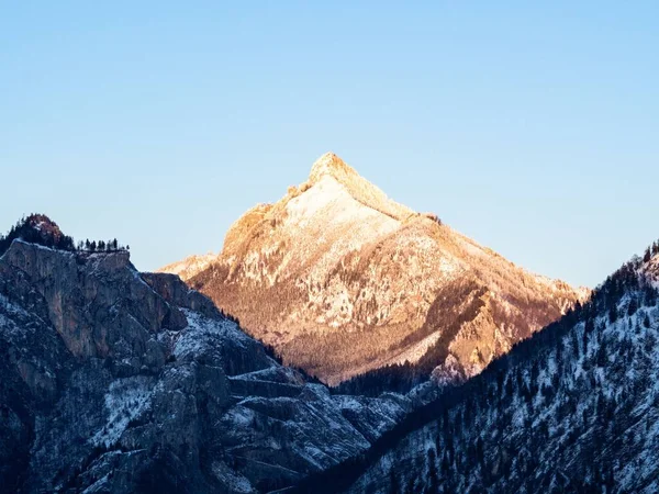 オーストリアのエベンゼーから見たホッチョゲル山頂は — ストック写真