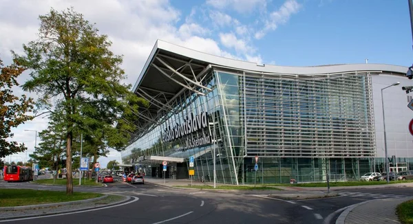 Bratislava Airport Terminal Building Facade — Stock Photo, Image