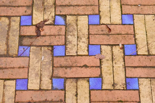 Mozaik Kirli Kaldırım Şeklinde Renkli Kaldırım Taşlarının Üst Görüntüsü — Stok fotoğraf