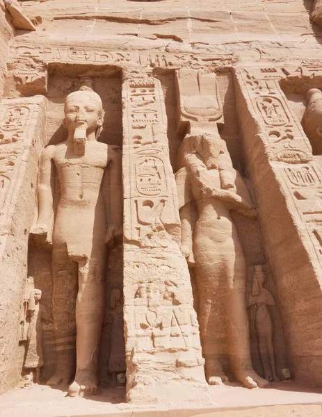 Ebu Simbel Deki Ramses Tapınağı Mısır Hiyeroglifleri Antikaları Ile — Stok fotoğraf