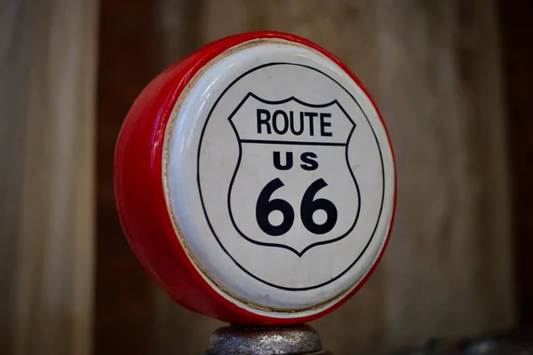 66号公路 圆形标志的特写 — 图库照片