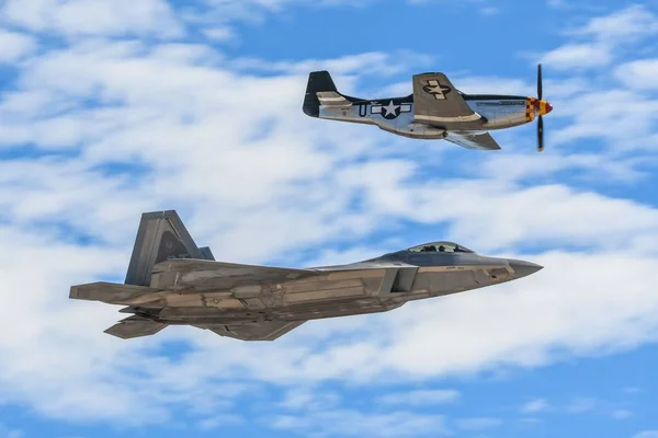 Military Aircrafts Lockheed Martin Raptor North American Mustang Mcas Miramar — Stock Photo, Image