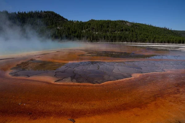 Piękny Widok Wielkiej Pryzmatycznej Wiosny Yellowstone — Zdjęcie stockowe