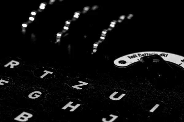 Zbliżenie Niemieckiej Maszyny Enigma Szyfrowania Odszyfrowywania Komunikatów Wojny Światowej — Zdjęcie stockowe