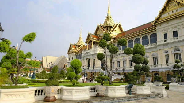 Malebný Pohled Chrám Smaragdového Buddhy Bangkoku Thajsko Jasném Pozadí Oblohy — Stock fotografie