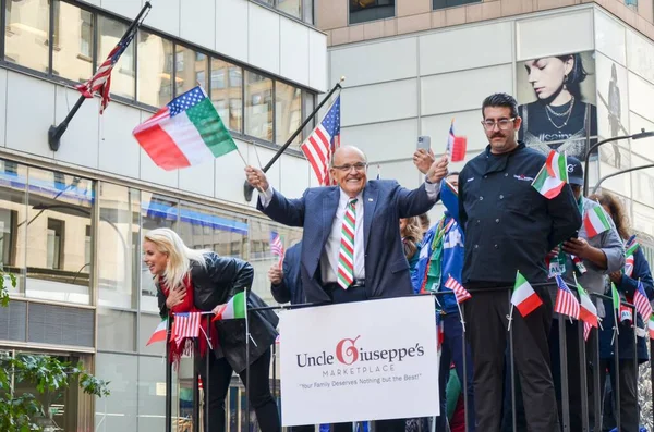 Coroczna Parada Dnia Dziedzictwa Włoskiego Maszeruje Piątą Aleją Centrum Manhattanu — Zdjęcie stockowe