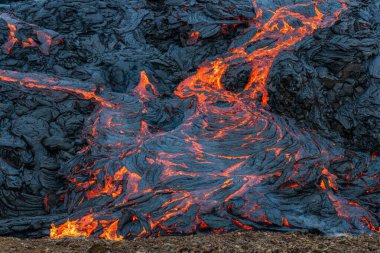 Hawaii 'de bir Kilauea kalkan volkanı.