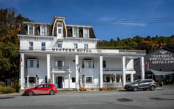 Fachada Western Hotel Callicoon Histórico Nas Catskills Dia Queda Brilhante — Fotografia de Stock