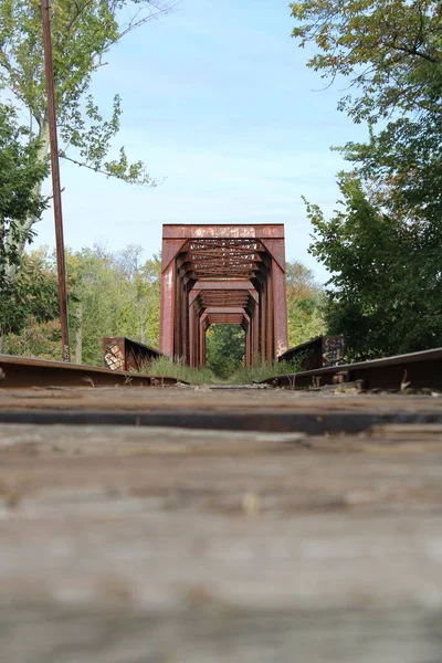 Uma Bela Vista Uma Ponte Ferro Ferrovia Durante Nascer Sol — Fotografia de Stock