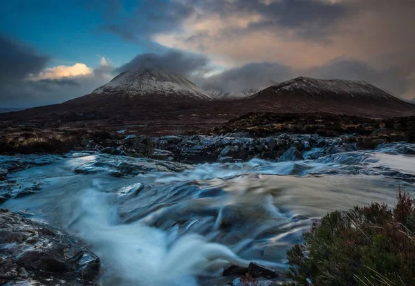 Krajina Alt Dearg Mor Barvě Ostrově Skye — Stock fotografie