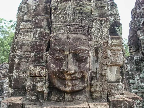 Величественные Храмы Байон Ангкор Ват Камбоджа — стоковое фото