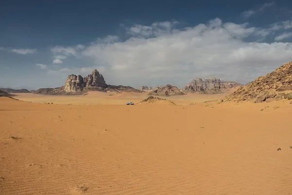 Чудовий Знімок Пустелі Ваді Рум Протягом Дня Йорданії — стокове фото