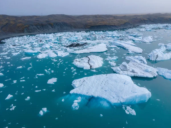 Denizdeki Buzulların Havadan Görünüşü — Stok fotoğraf